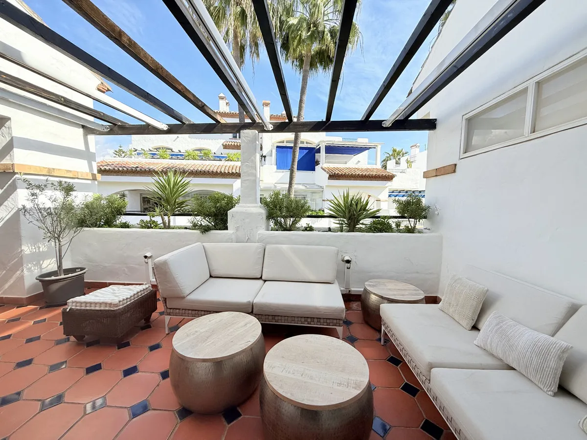 5d6c732b-f29a-4775-87d1-a11c03fdad20