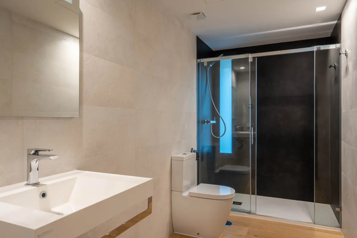 1af31e64-7484-4b4f-b3de-48b196c46ffb