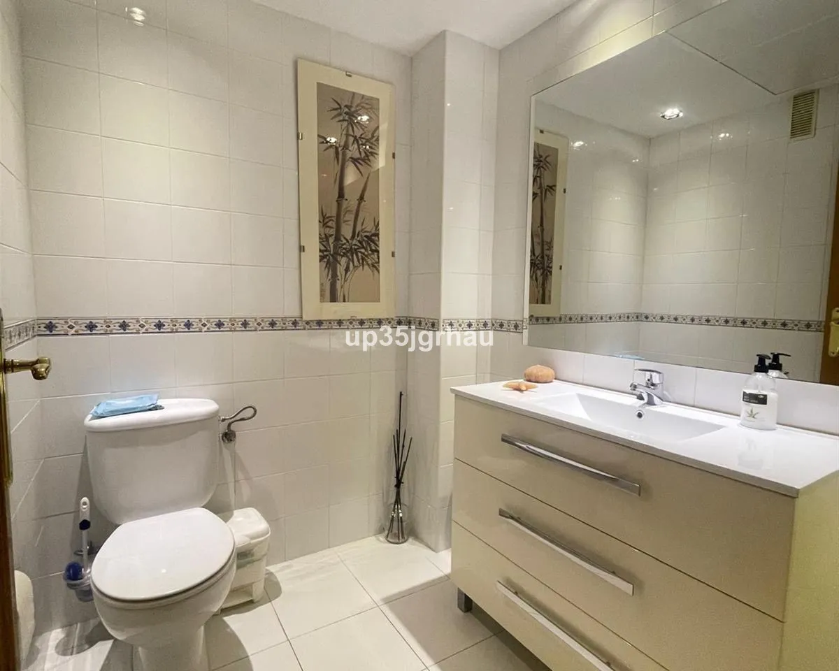 bd785d27-c08a-4bba-b27c-9b78c04c2b06