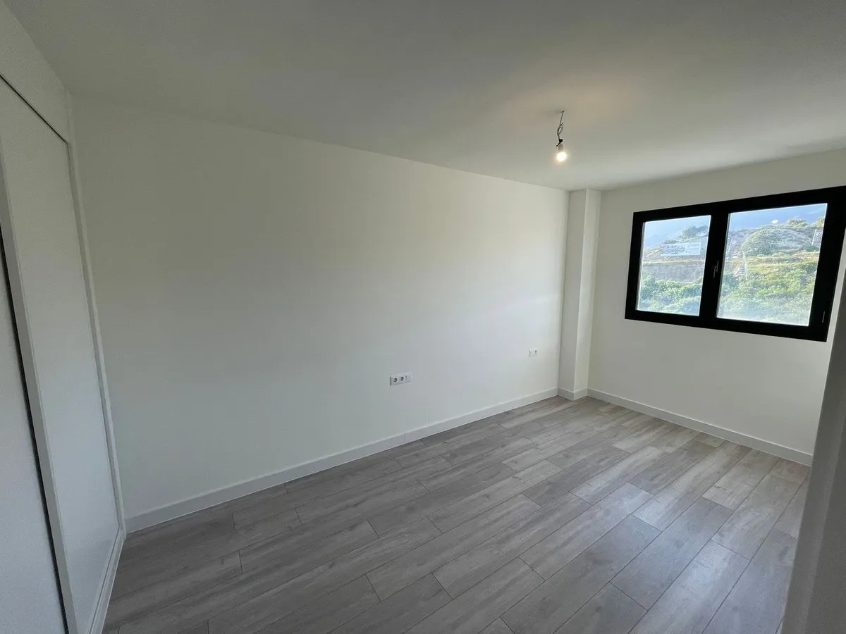 d48865e8-a844-498e-8a2e-e4c83961799e