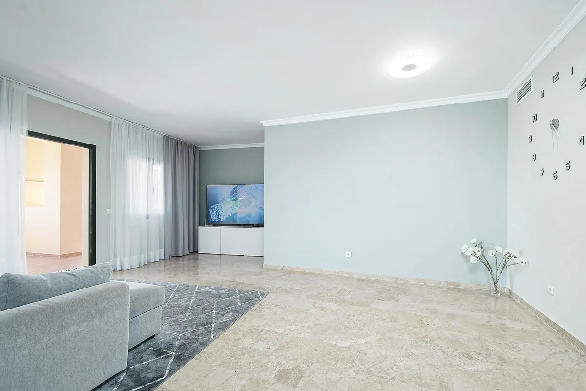 386e68af-af04-42bf-95ff-38f1721fa6b3