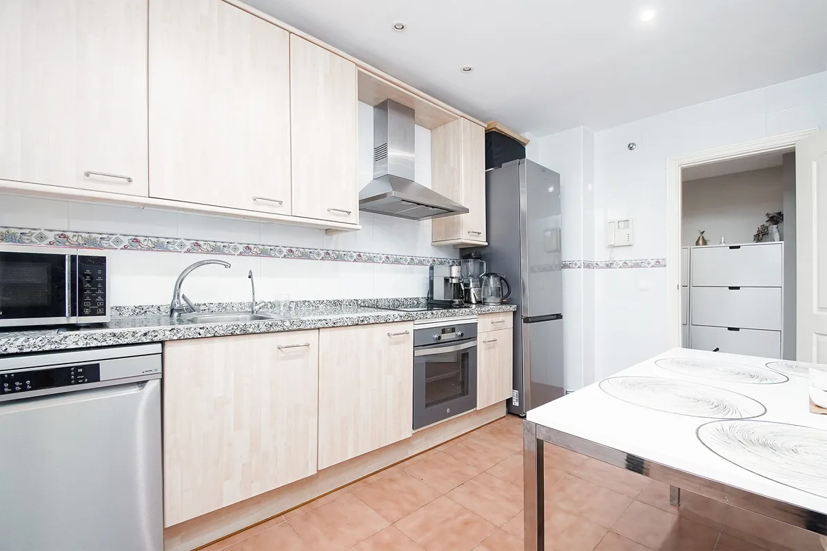 7b2ace99-e2d4-436a-bb6d-1eb9f43240d6