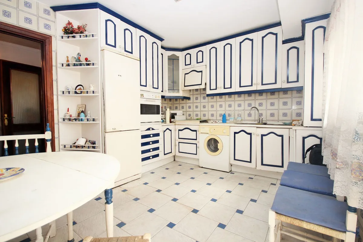 4ec20976-8f5e-4f6f-85fa-d5b78022c350