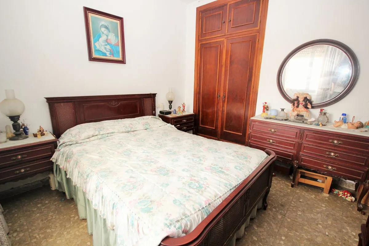 a9384dba-3437-453c-800f-3fdbe190c6f2