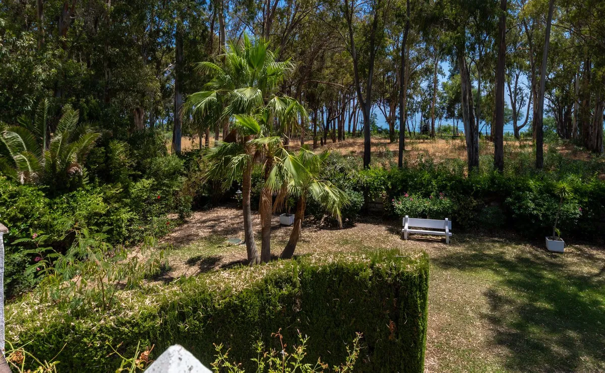 184f4075-e0b0-4c5a-baa5-0d7abe42e547