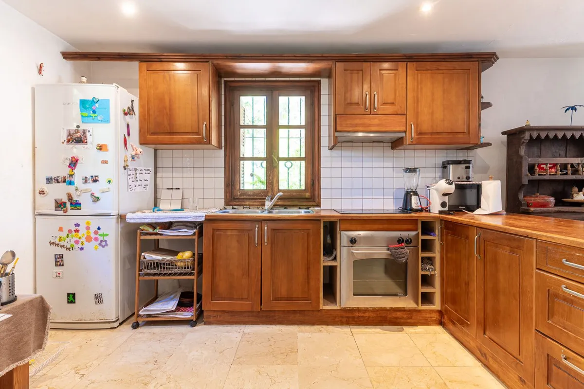 ffd35497-30e7-4aa9-99cf-685fc436621d