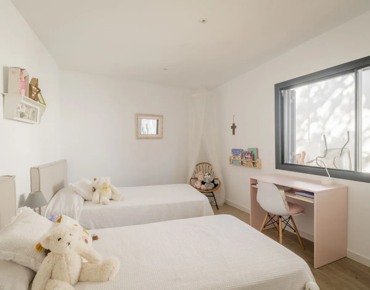 5099fee0-3cdb-4773-840d-757449f6c236