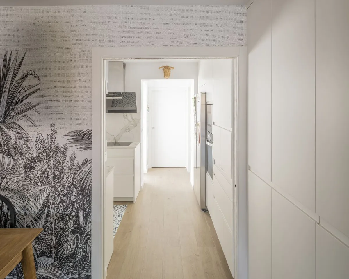 dbcbaec9-0daa-4f9b-ae7f-061cd13607f6