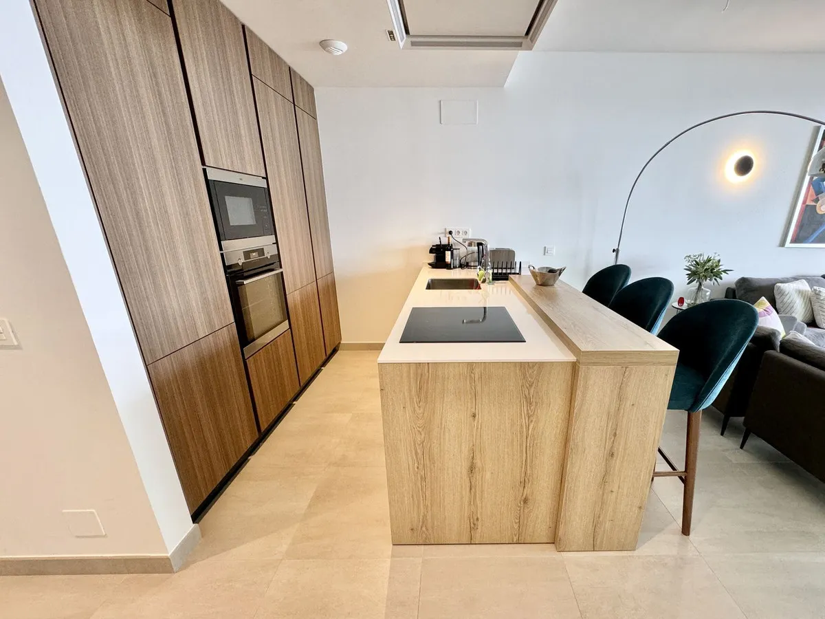 359cb124-1de9-426a-9fb6-10f5ad7e92fe