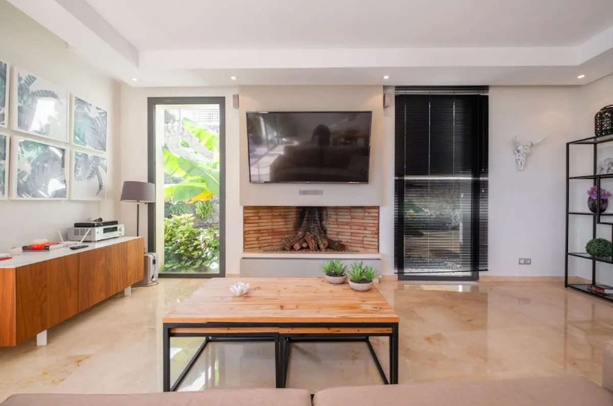 0ff2230d-438e-46c1-99a5-e895e7212ed9