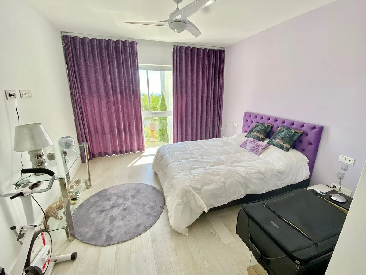 4fa2ed72-0c09-4fe9-a4d2-36a0e0064313