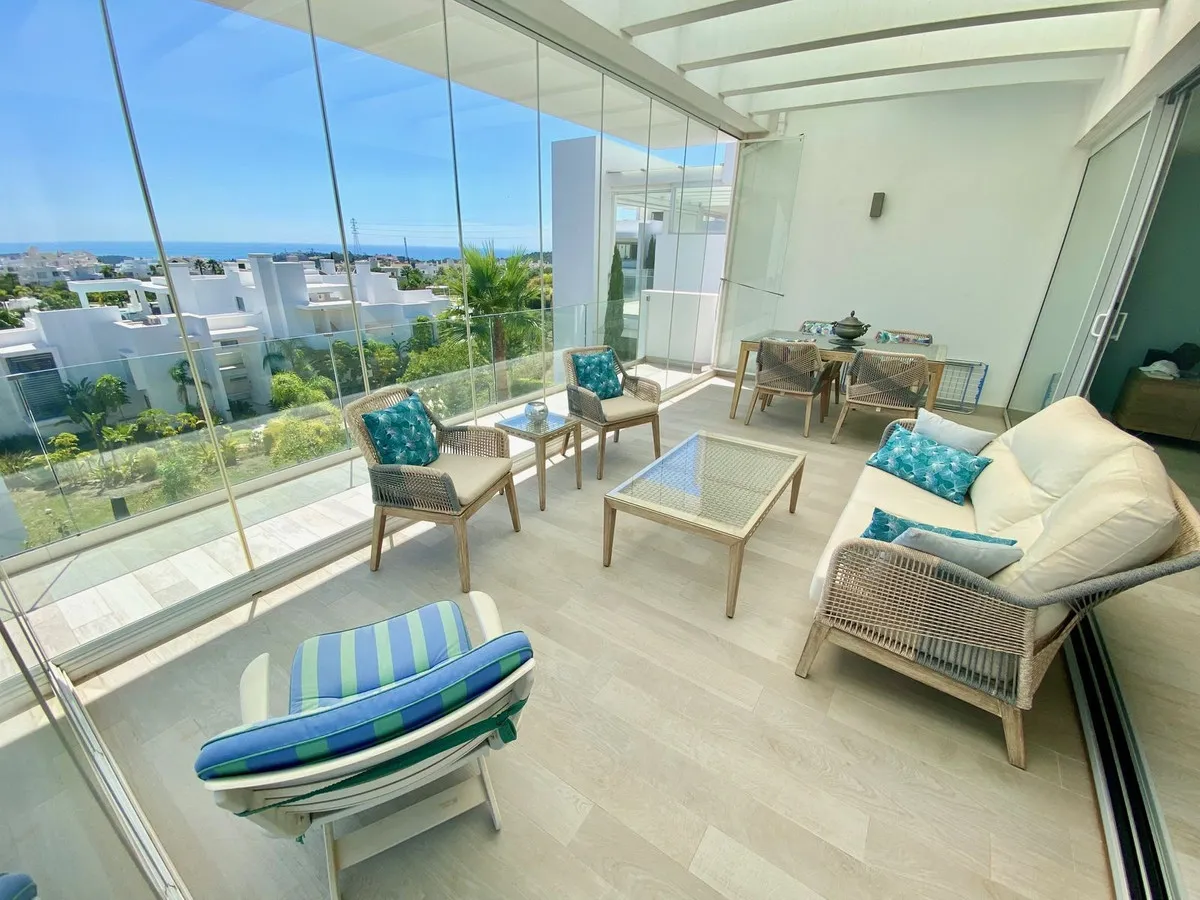 8e995f63-0765-49c9-9453-efa98c054b6e