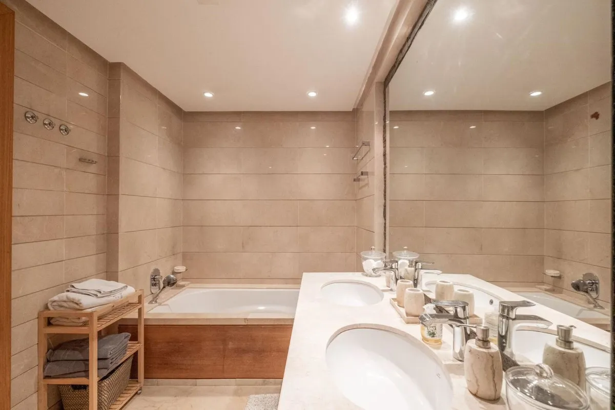 508ea0b2-1982-4dec-824d-ae434f7a715d