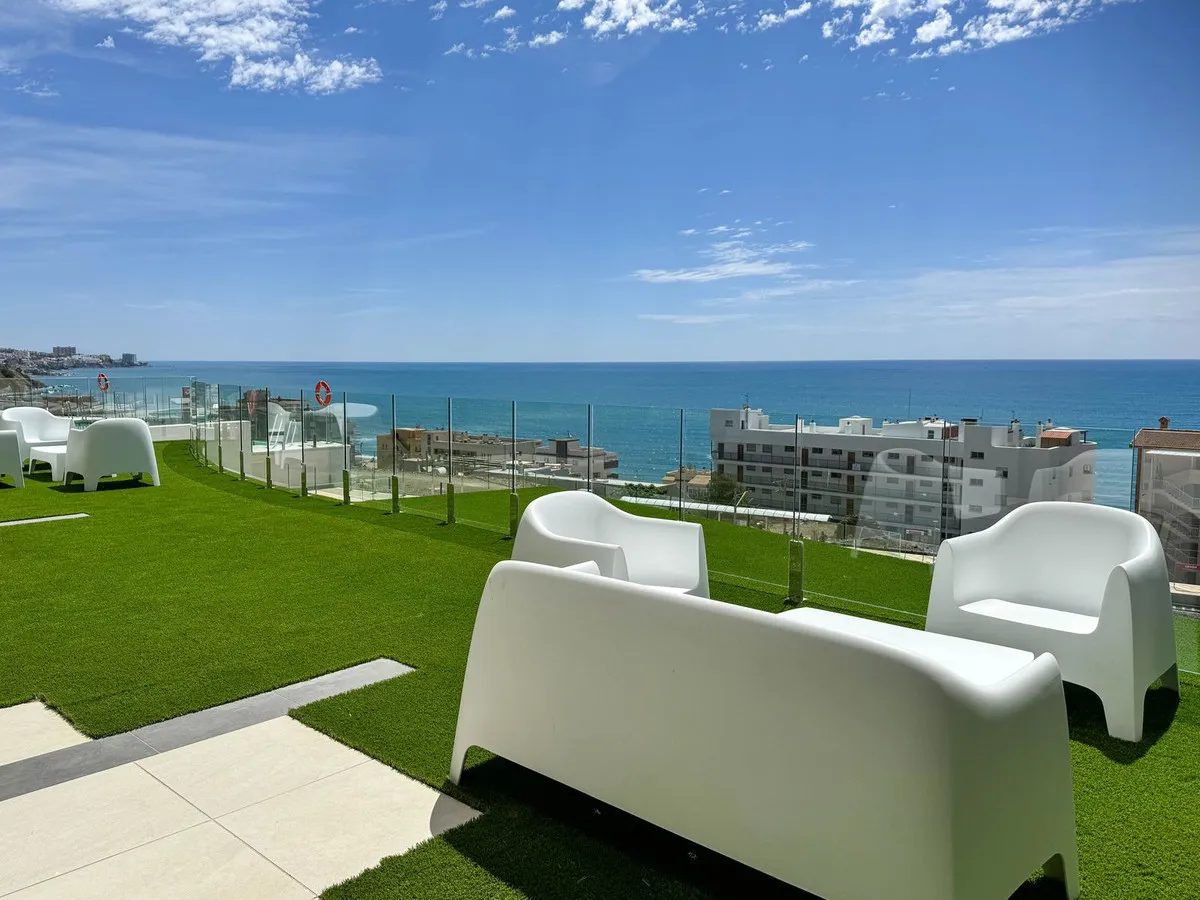 f617cedf-b36a-4e5f-aba5-e52a9ff1df2b