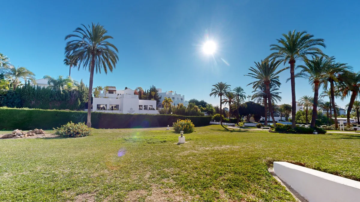 e583bd92-18c1-4736-9cd7-b70be3b0e2bb