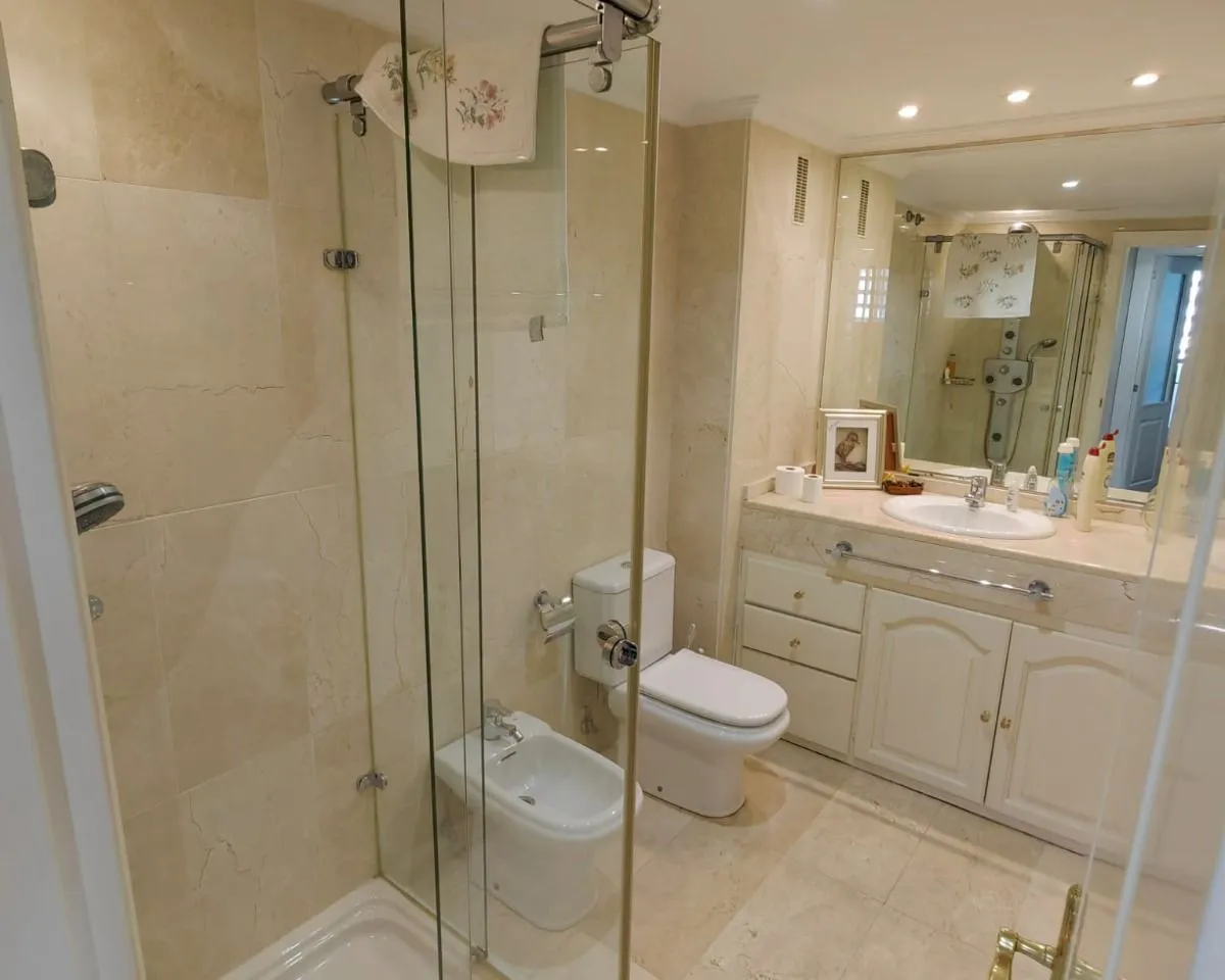 35f1aa36-57a2-47fb-b666-2774e1b3977d