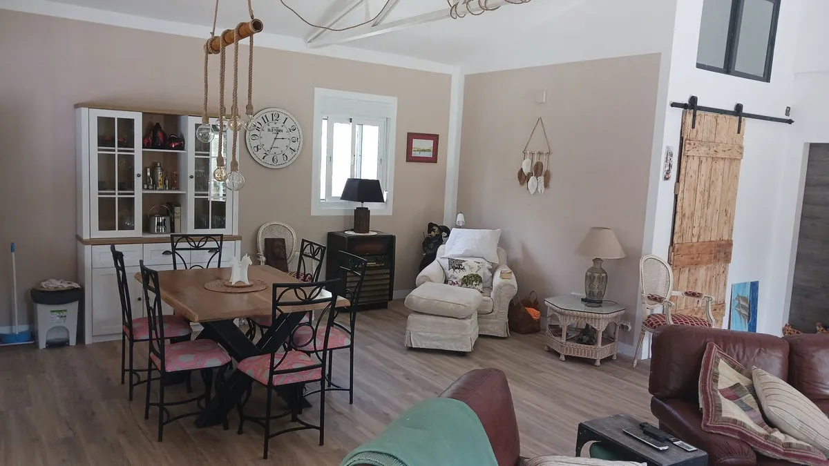 c2ffd11f-7a41-4cfa-b9b3-7a14b6ce3f70