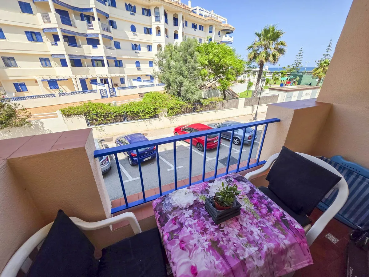 38f76e27-0835-4362-a387-eea3762914a5