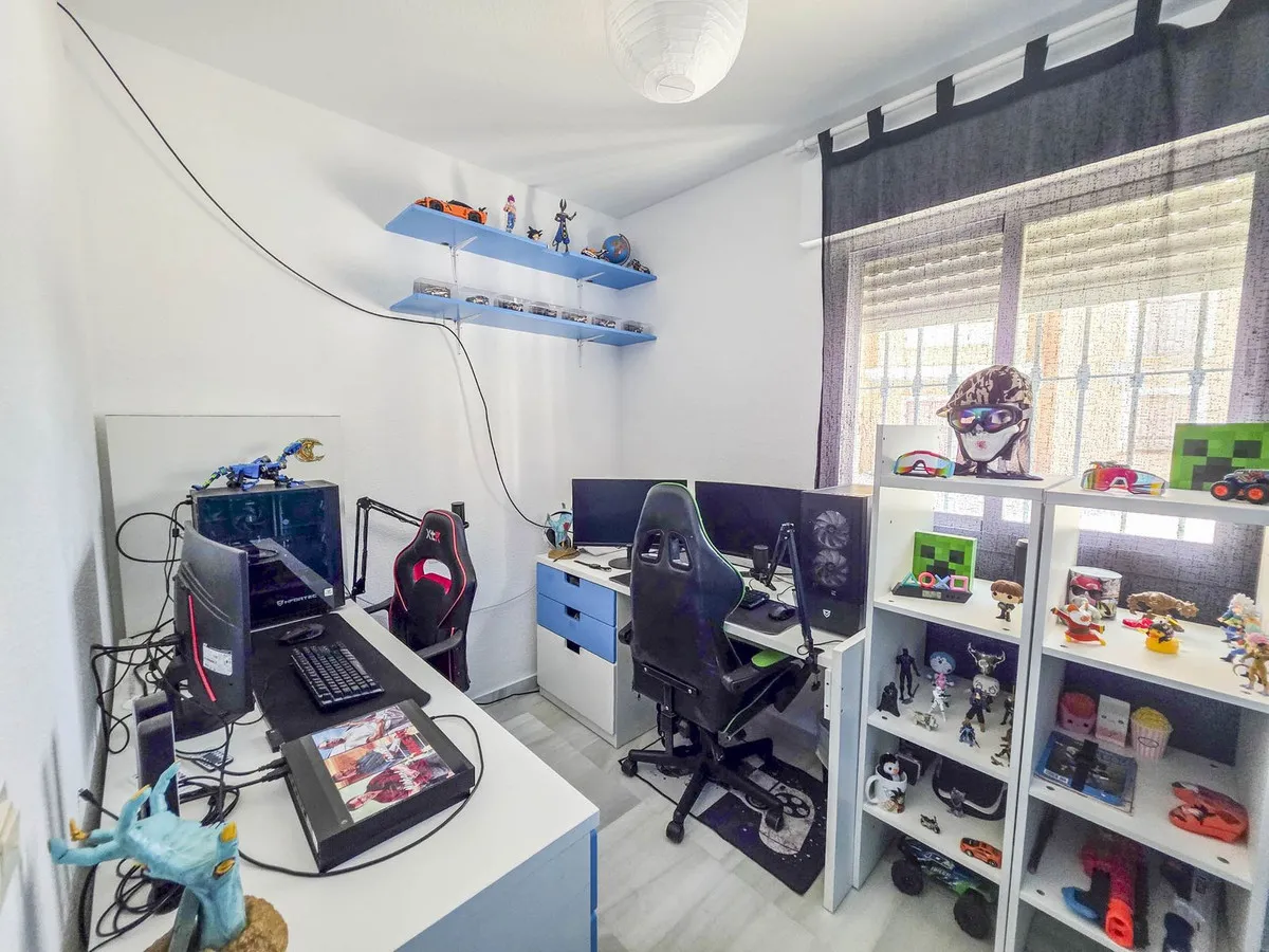 52e27e5d-394d-497a-be23-8e47de416c01