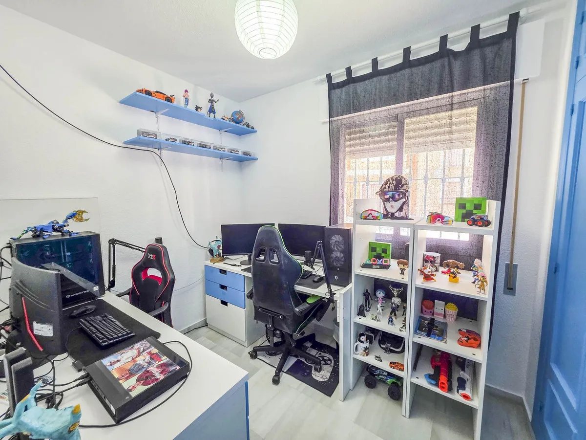 8410053b-8e52-470b-be6f-b461f97576f2