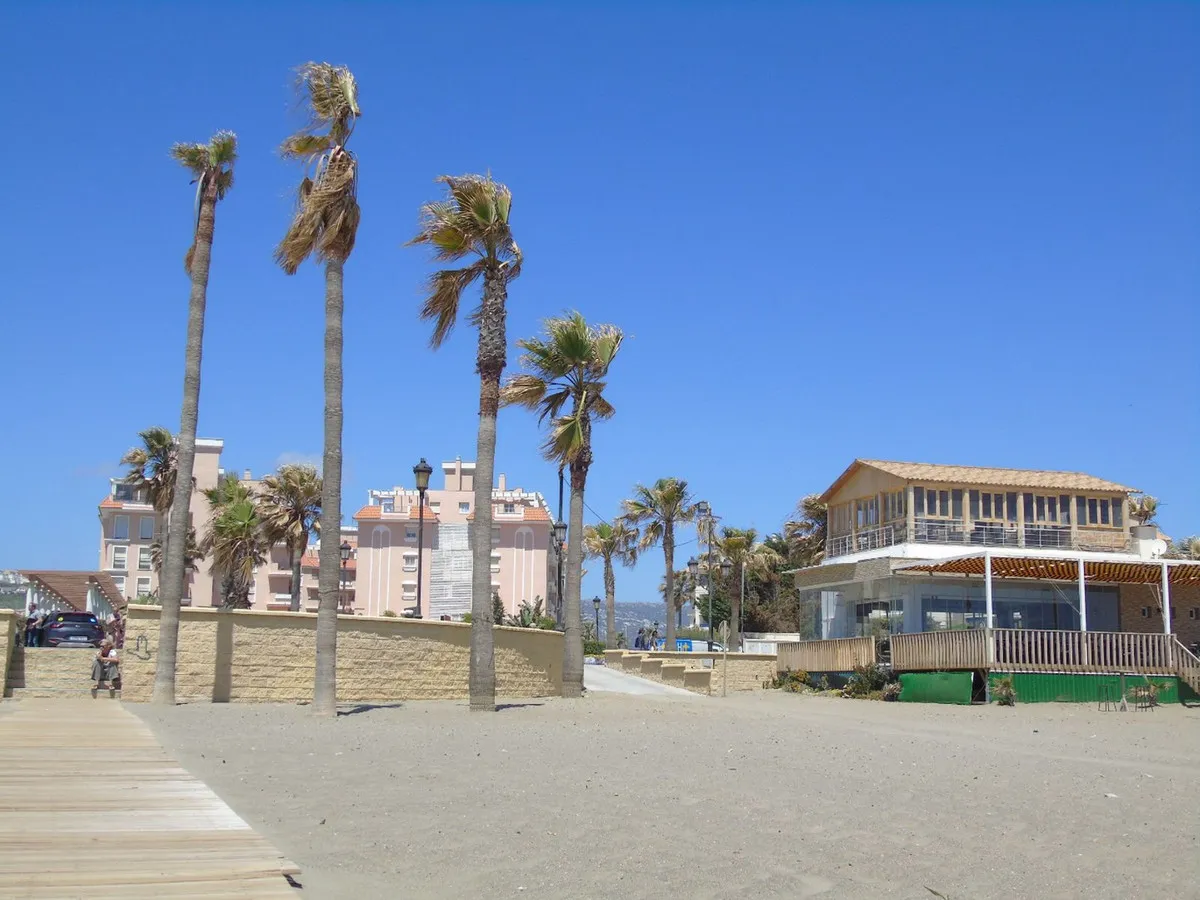 da1fad17-ac96-4c33-9ddc-d7fd9affd0af