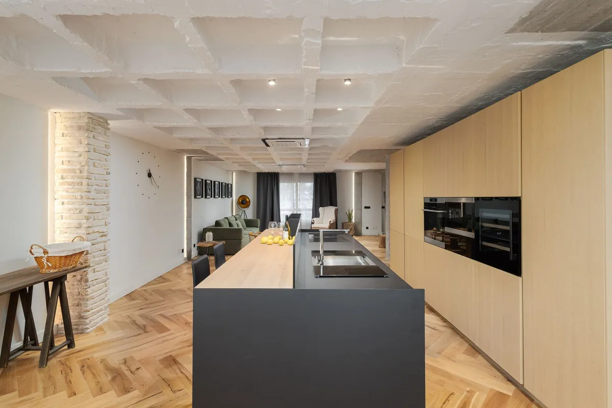 43fe73c3-7413-4a17-9144-5deeb469fe8e