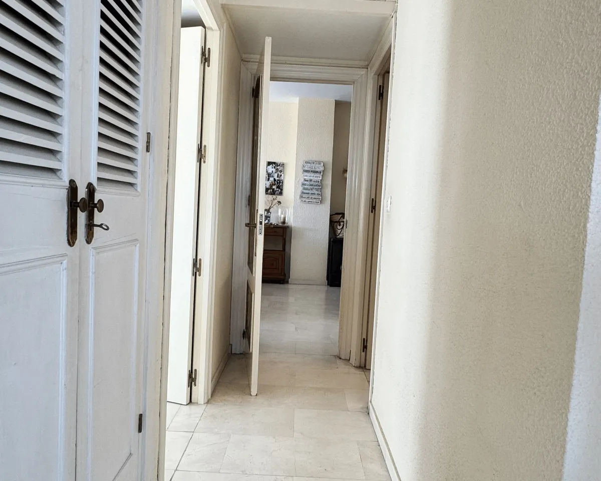 9ac0efb2-5acd-49a7-b0fd-ef34ae9dca38