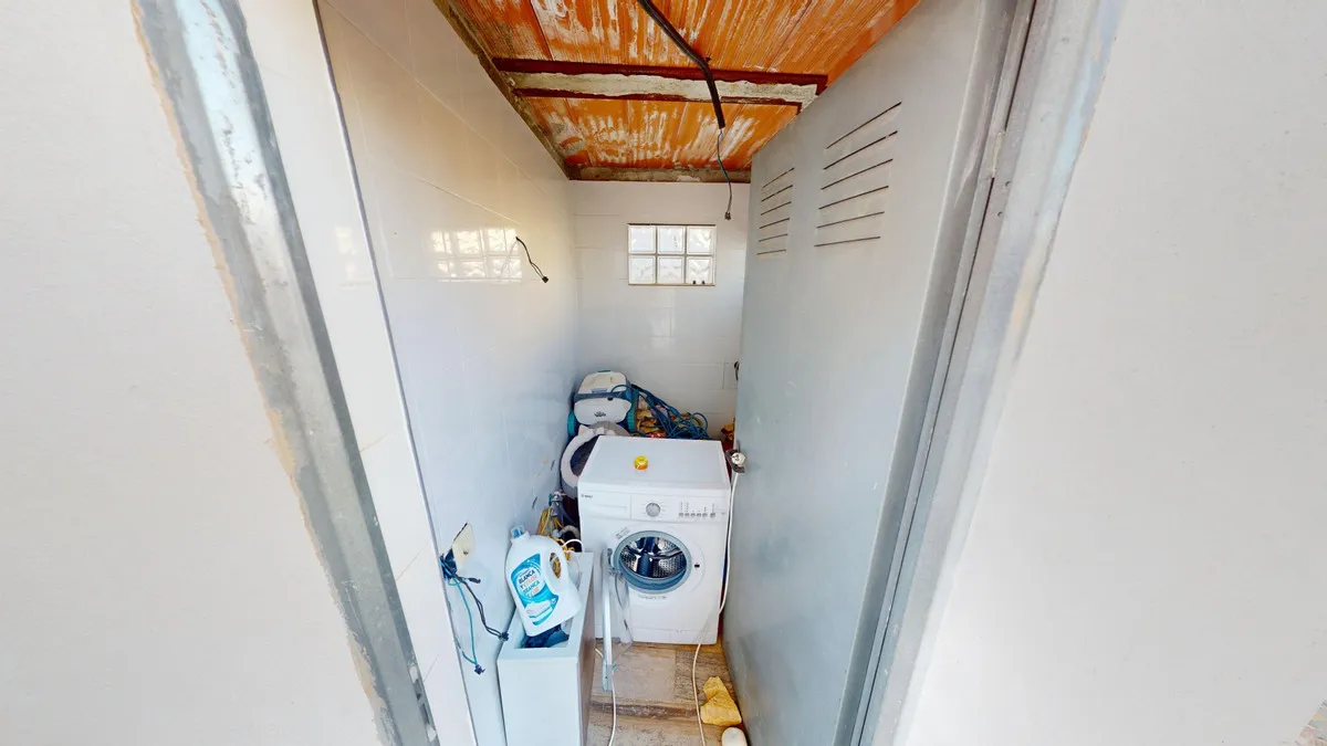 29c7ca3c-49eb-4ec9-8b77-b645b278de4b