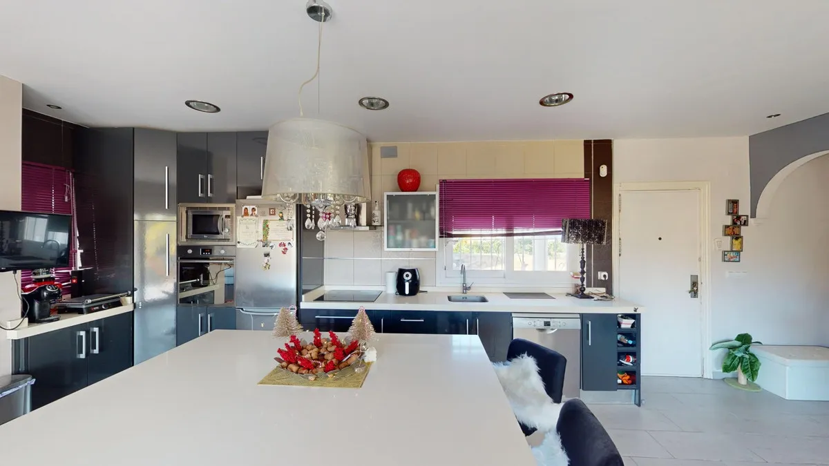 936e7534-d2c7-46de-b708-bfc7baf6a6c3