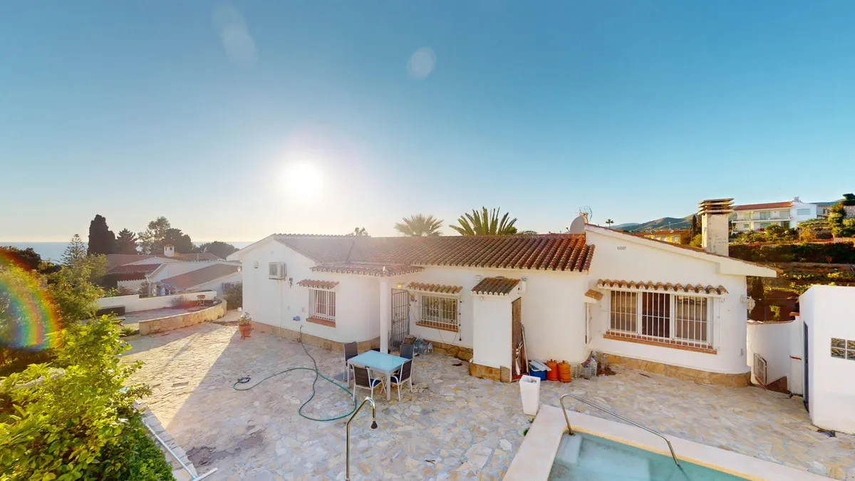 e0b6361c-aefa-4ec8-8e50-e336cca1d2fe