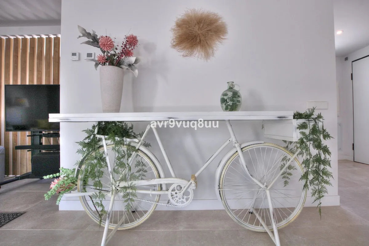 6ea3adfd-24b1-498a-8e03-0156e99338b7