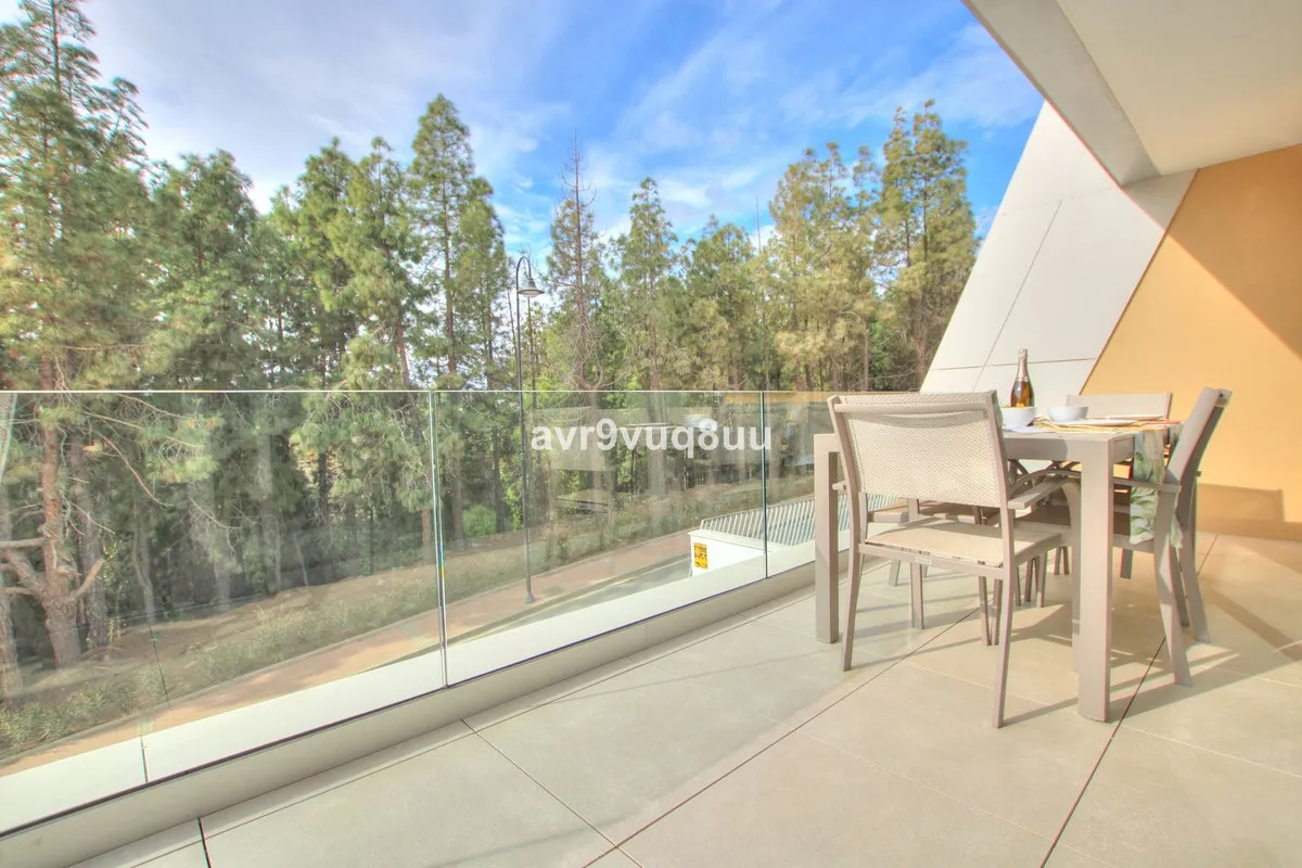 6f4011a2-4d46-48c9-bfed-849c7d6bea3b