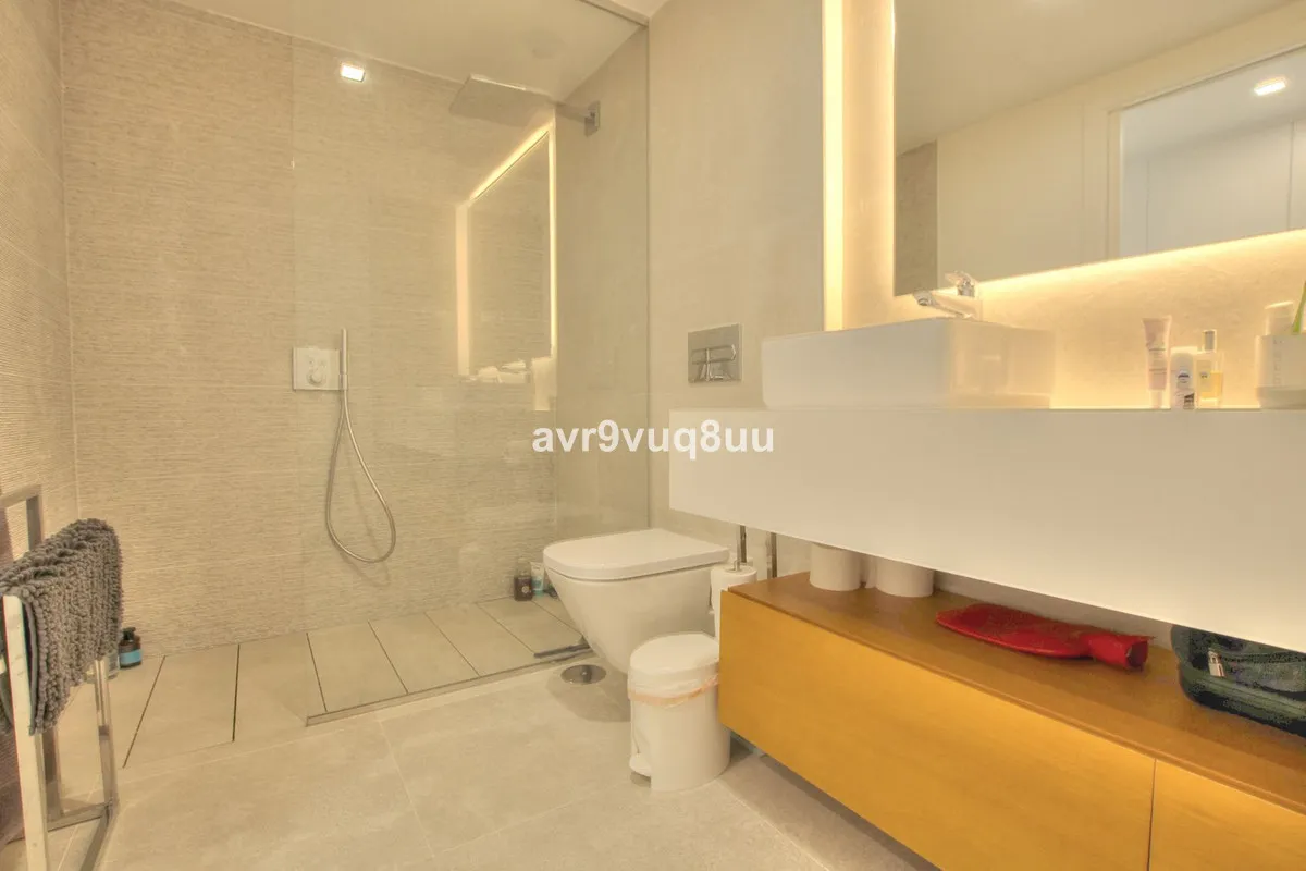 c7fe9b05-4ab0-4600-9969-48e1d3a38fd6