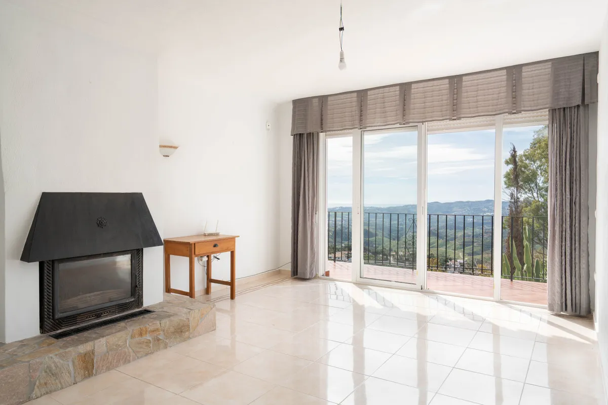 4fffac8d-5240-49d4-ae5a-213a5a4f3e55