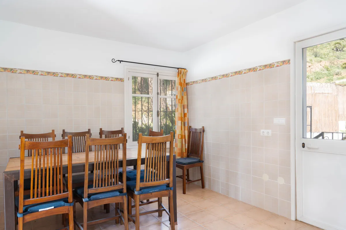 e9d3ff7f-030e-4cc4-9dbc-e553881de1aa