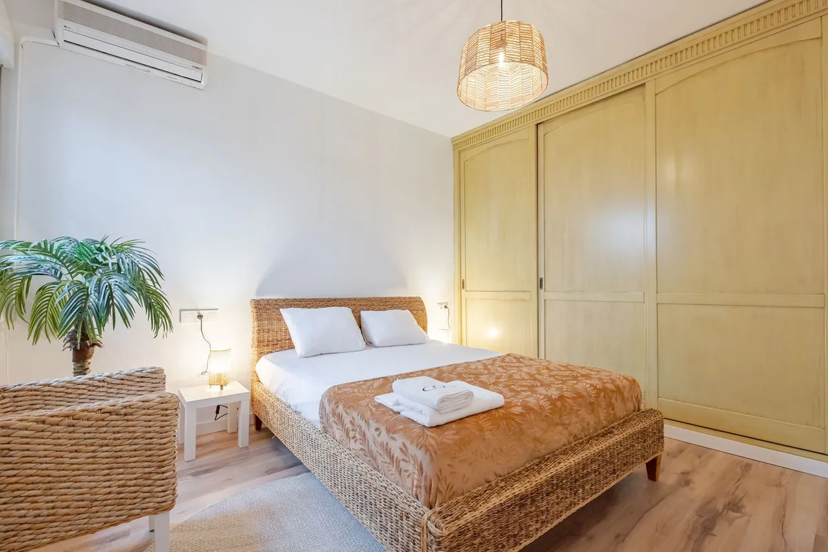 0deee19a-80e0-4c49-b1e1-0dd3d41d6a73