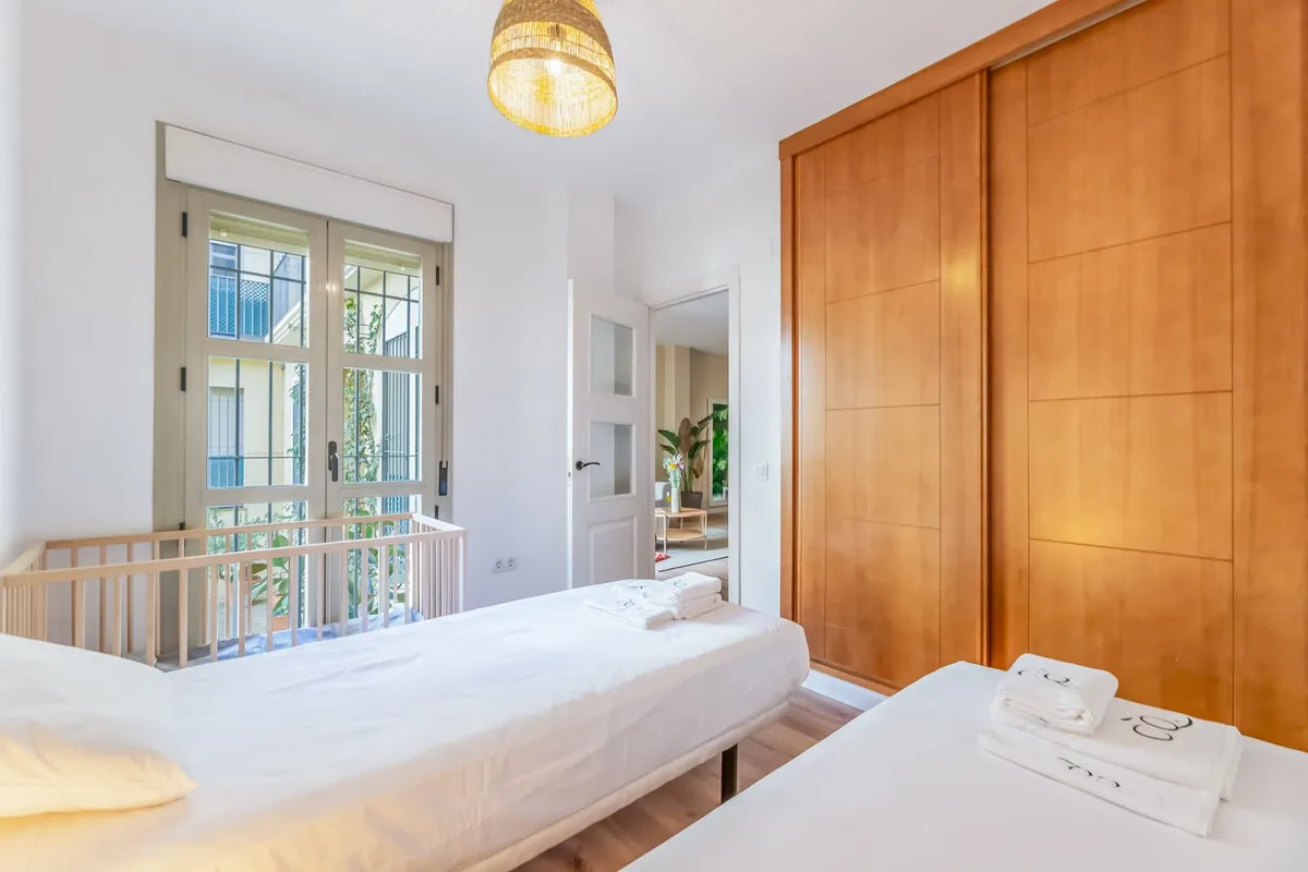 d27971a4-fc20-4ca4-adf7-3e372dd33488