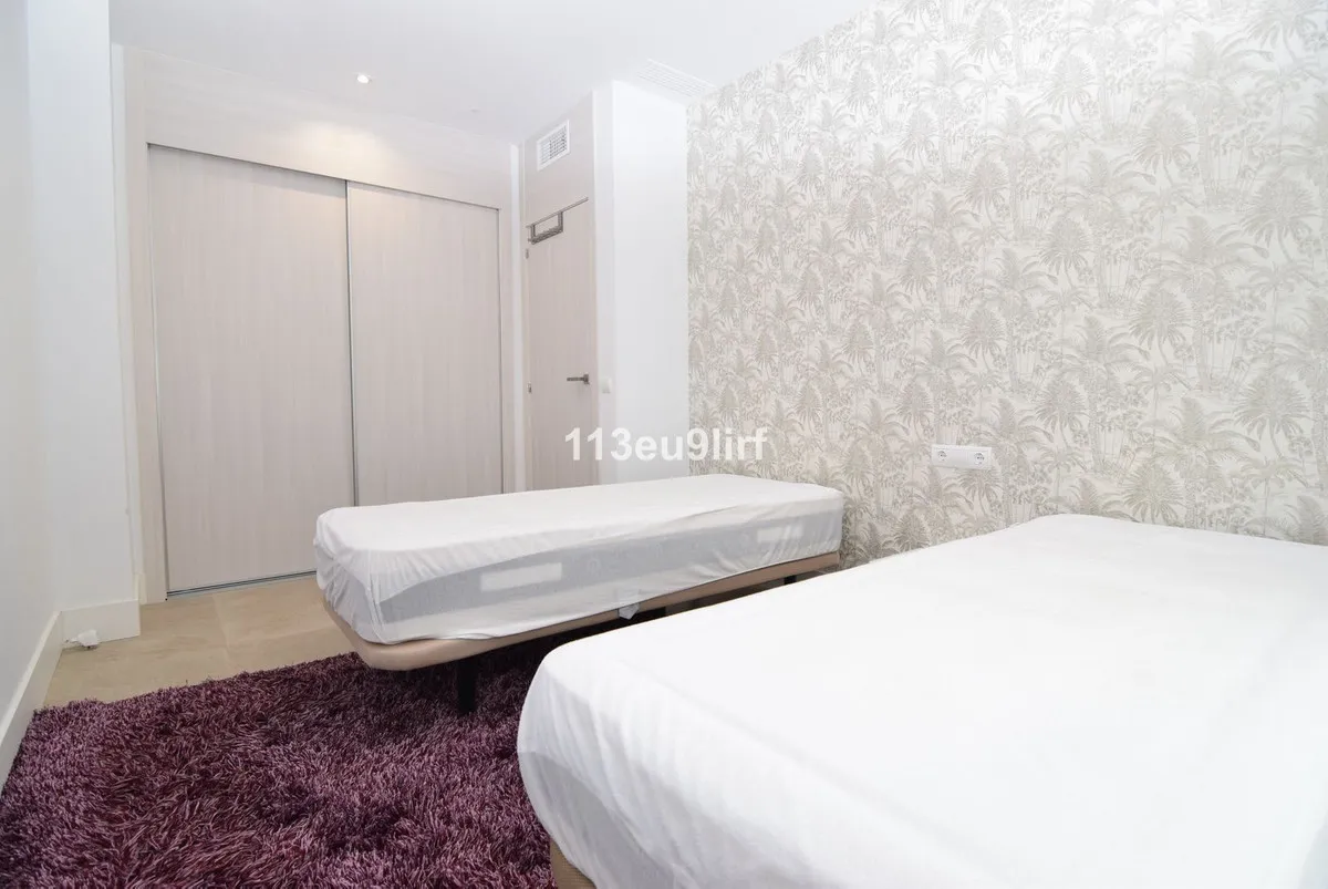 c87d5a61-c932-4c83-aff2-b8df02216dd8