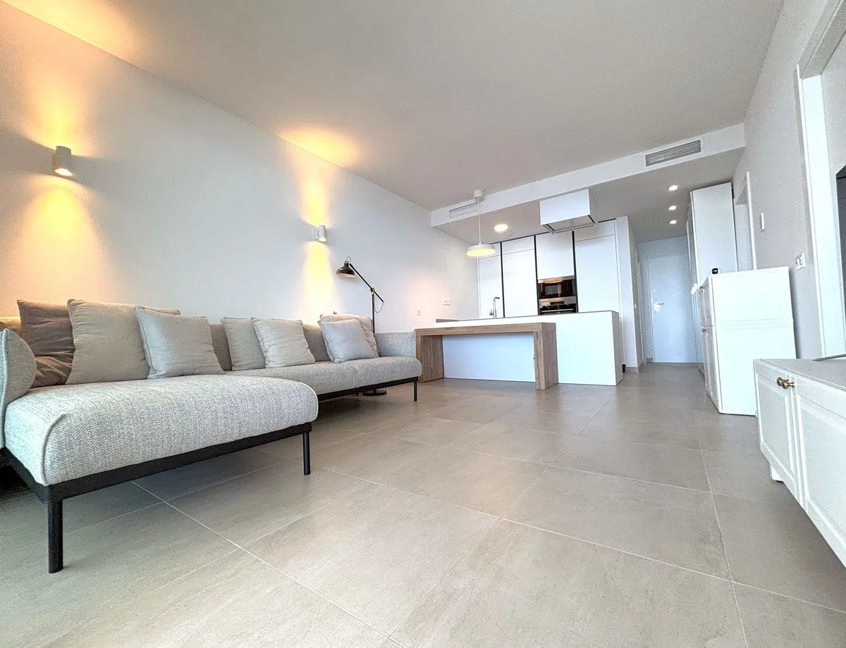 d9bbaf2a-72a5-4055-8189-a0a4331f3d15