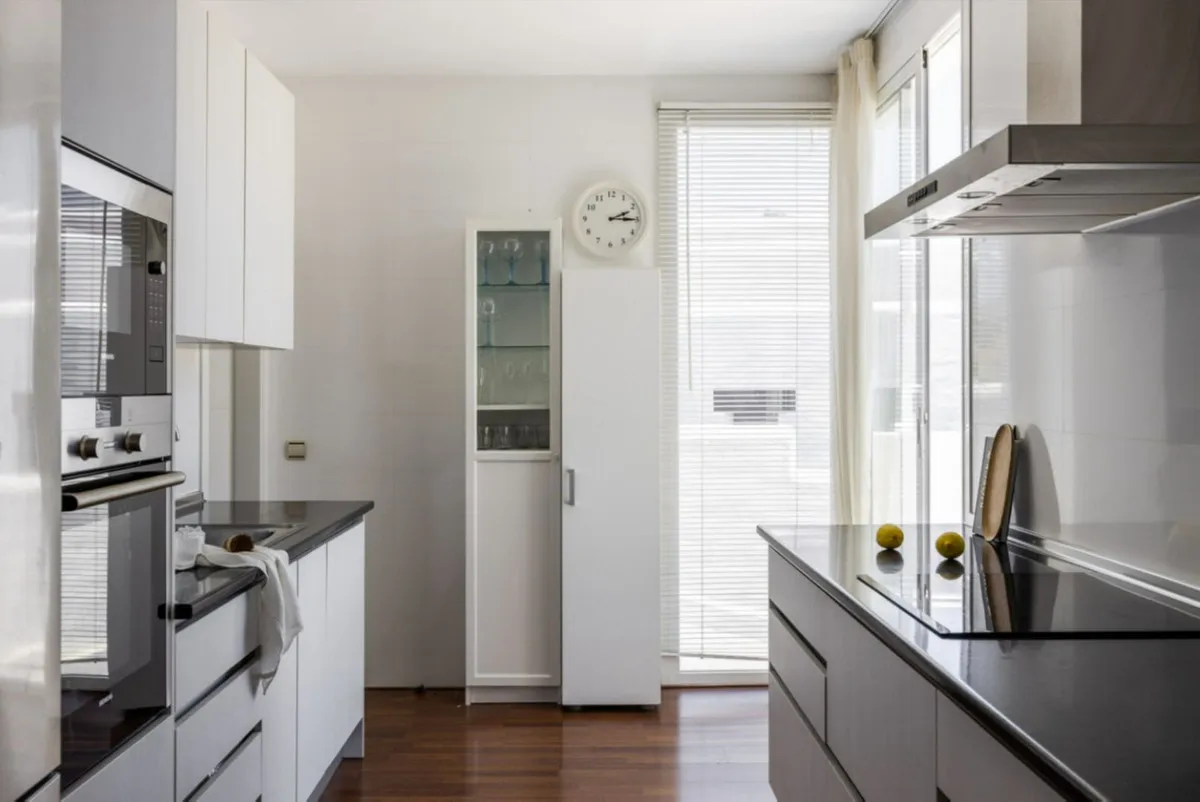 62c00838-67d5-45a7-a7c8-acb989d8f128