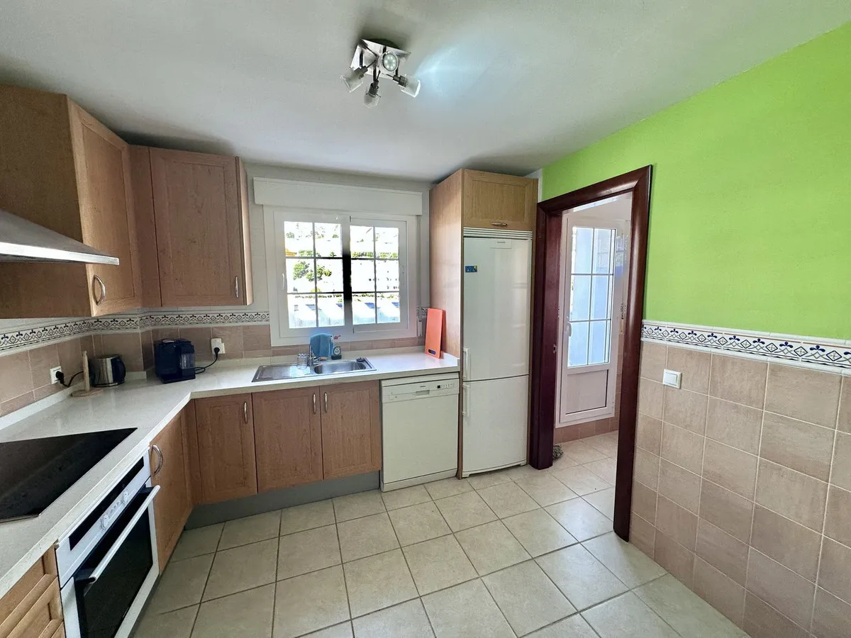 00453cbf-3e7a-4246-8c37-9895114e5129