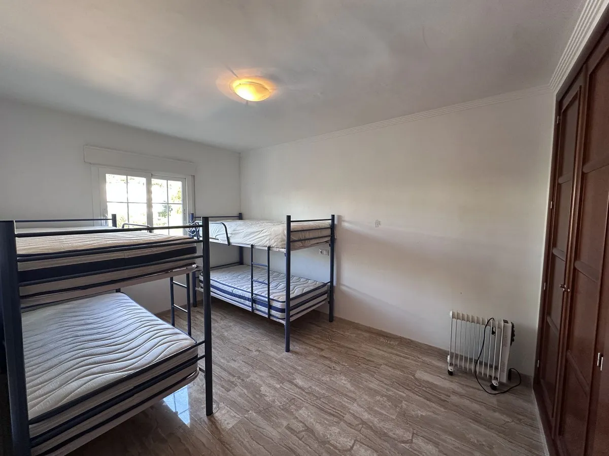 546d13aa-9d0a-4ec6-9763-3b74aac5a62c