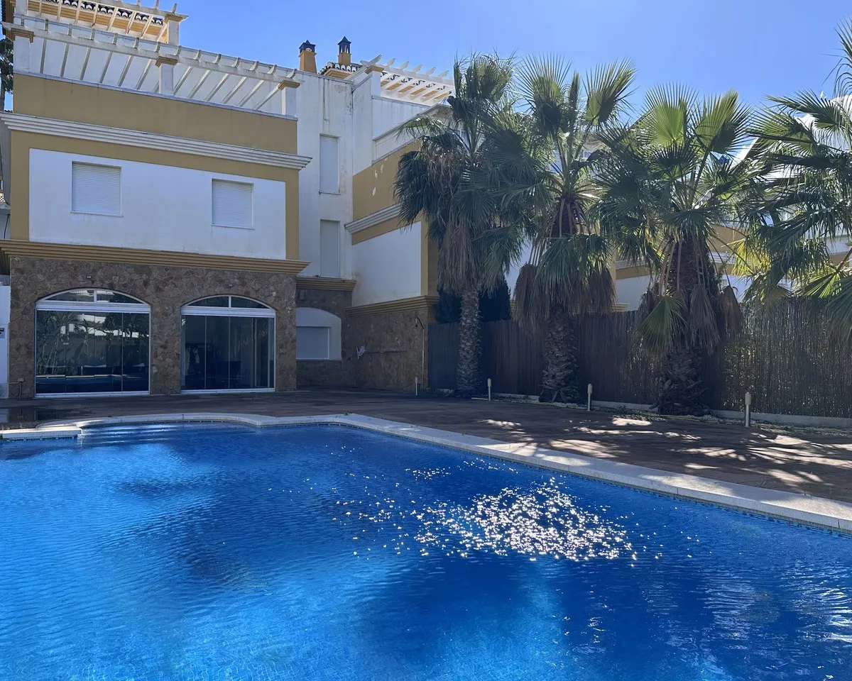 f753d49b-3ea9-4f38-bf97-b4d2195ec854