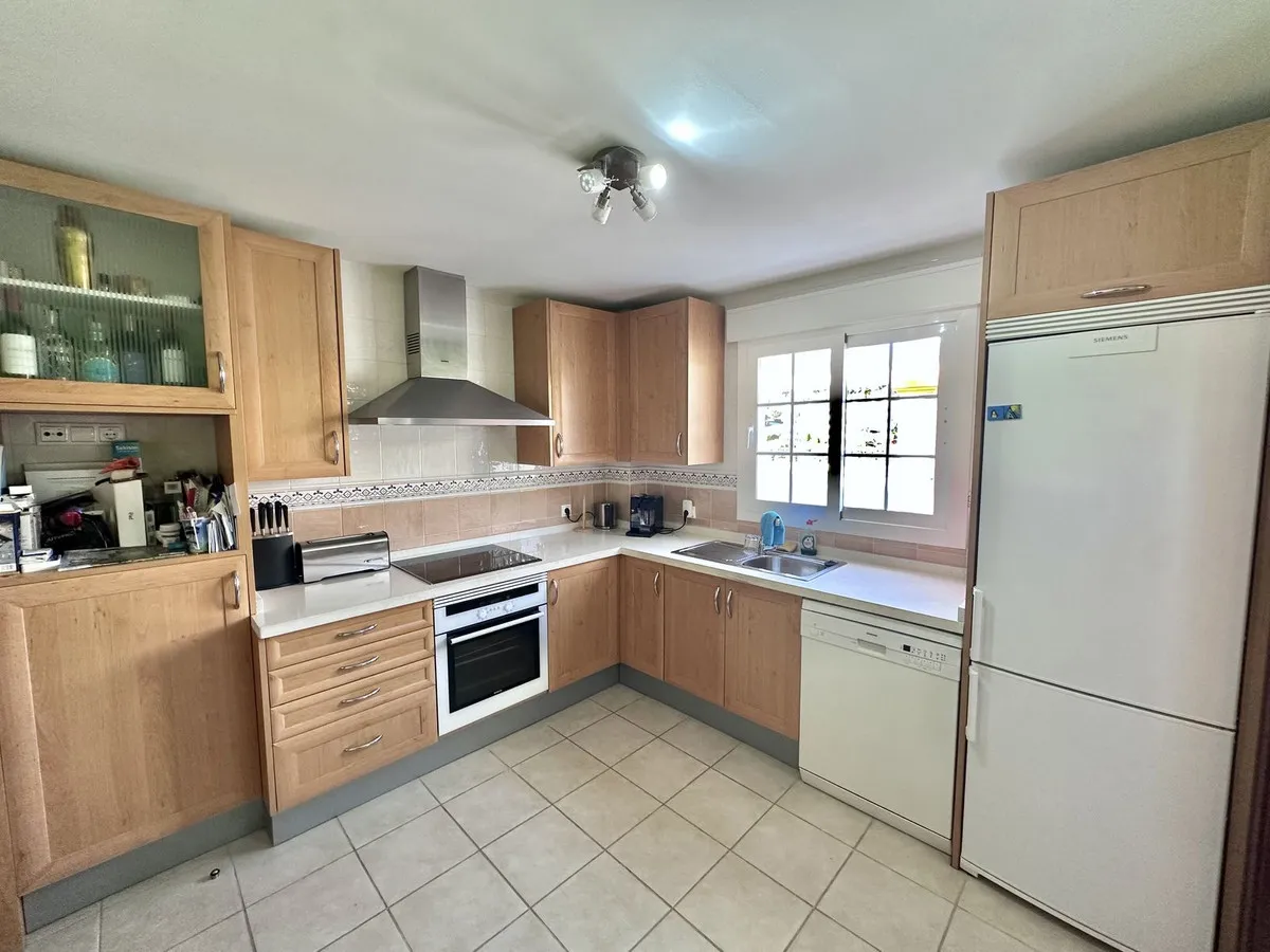 fd411209-147c-4c7b-8427-bd23ff7d5ff6