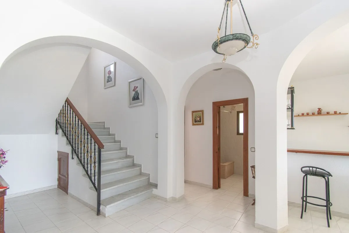 0dba6c86-6cf2-4dc2-8605-935c95e4342e