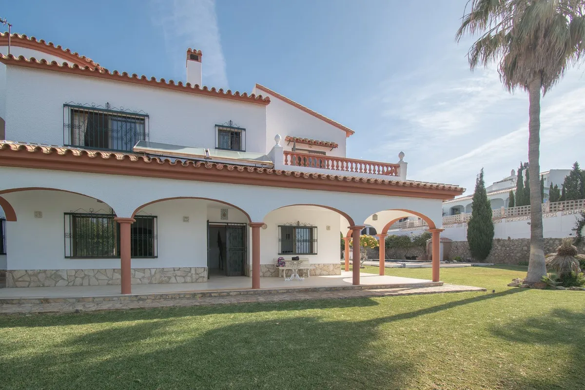 671568e8-dd54-42ec-9ceb-118b7d26c0d7