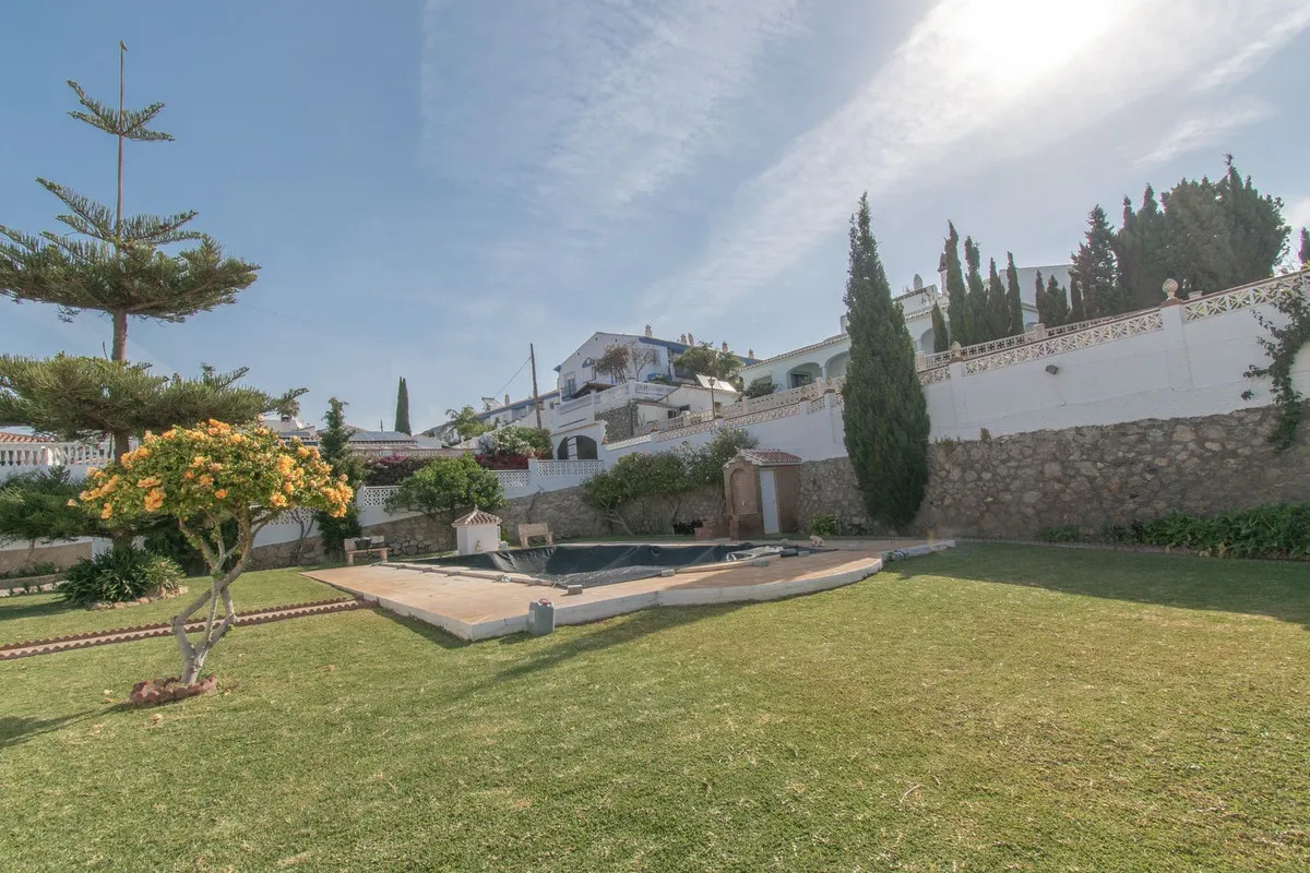 ca17a19f-745b-4b3b-9874-c2d5b5242248