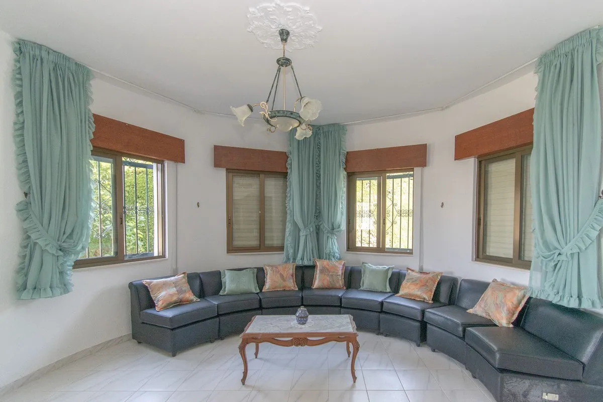 d013360c-045f-4582-af68-54c49d1d1753