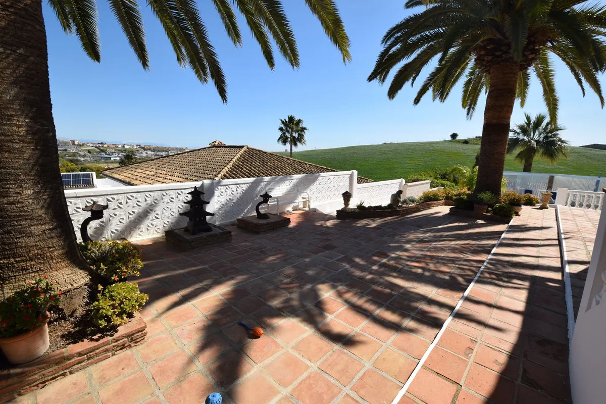 597c43b1-bda2-463a-8218-fd2377755b5d