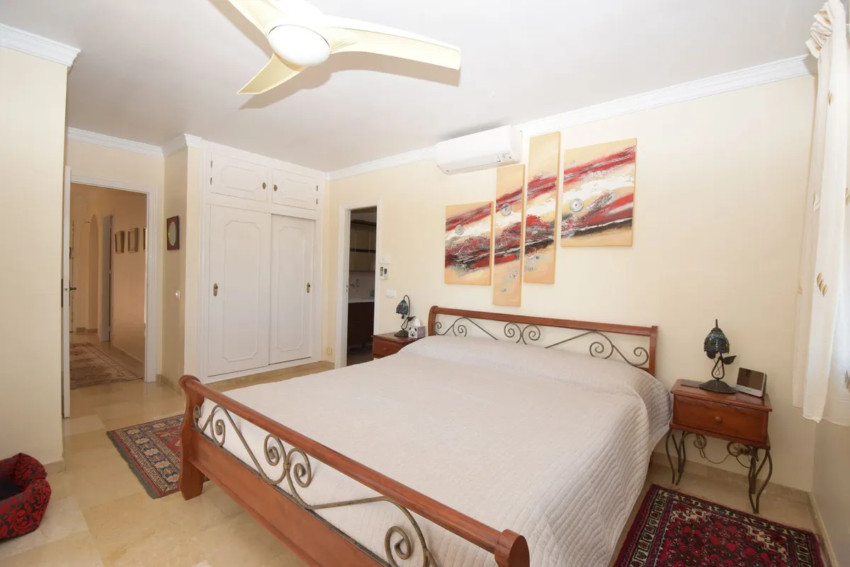 83a3e3bc-6656-42a9-990c-a86410417f16